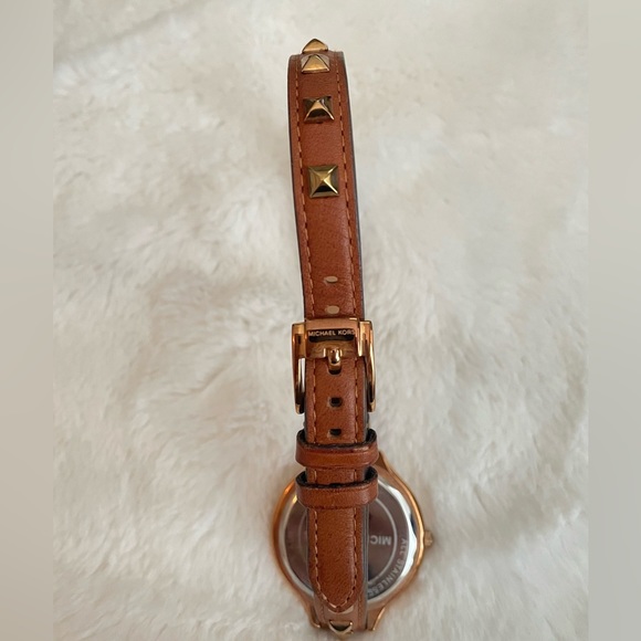 Michael Kors brown/rose gold studded watch with box - Picture 2 of 5